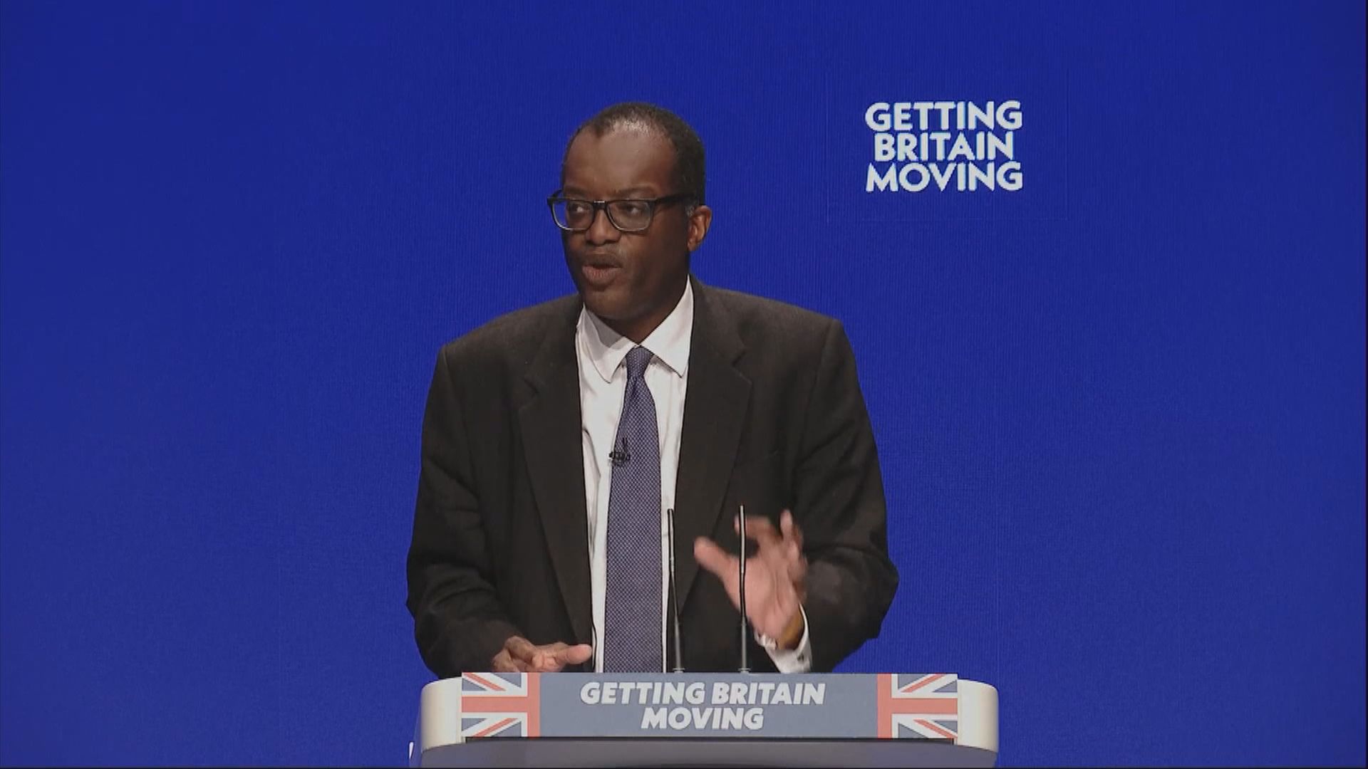 關浩霆撤回取消富人稅方案　稱將推動迷你預算案其他內容