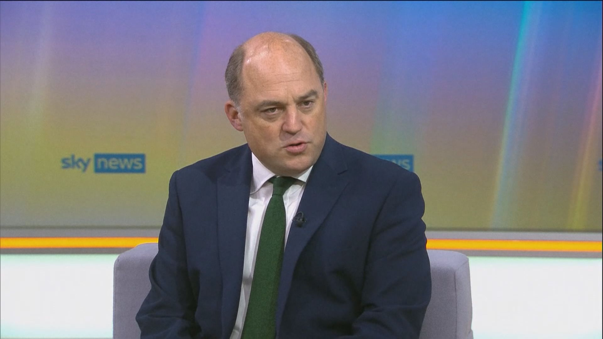 英國防大臣促北京以和平方式解決台灣問題