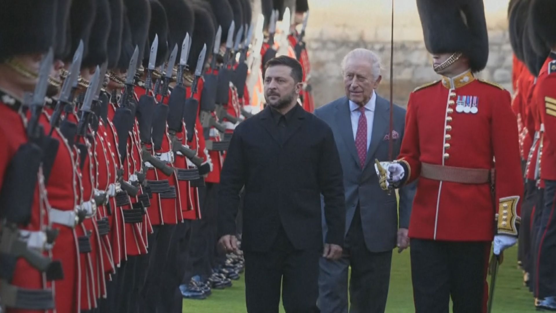 澤連斯基赴英出席援烏峰會　查理斯三世與施紀賢親自接待