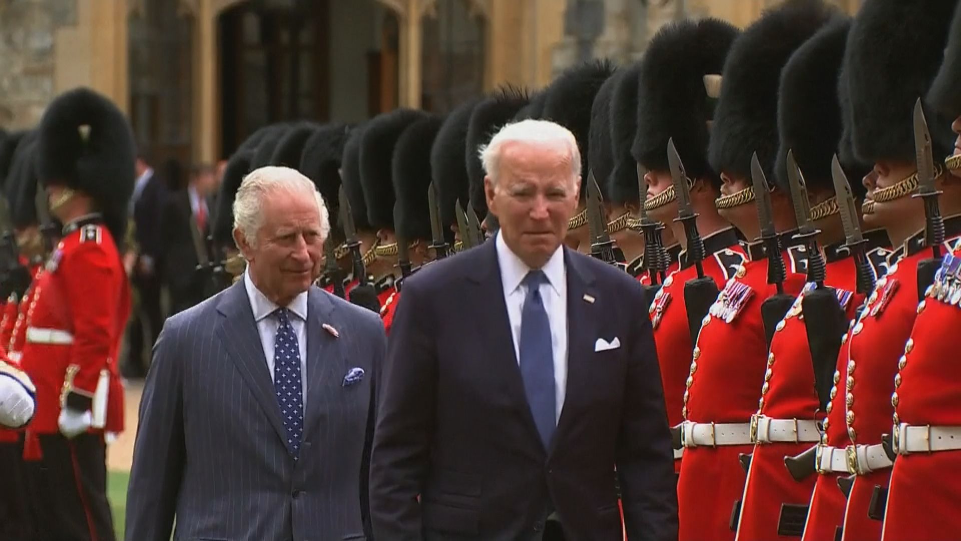 拜登訪英與英王及辛偉誠會晤
