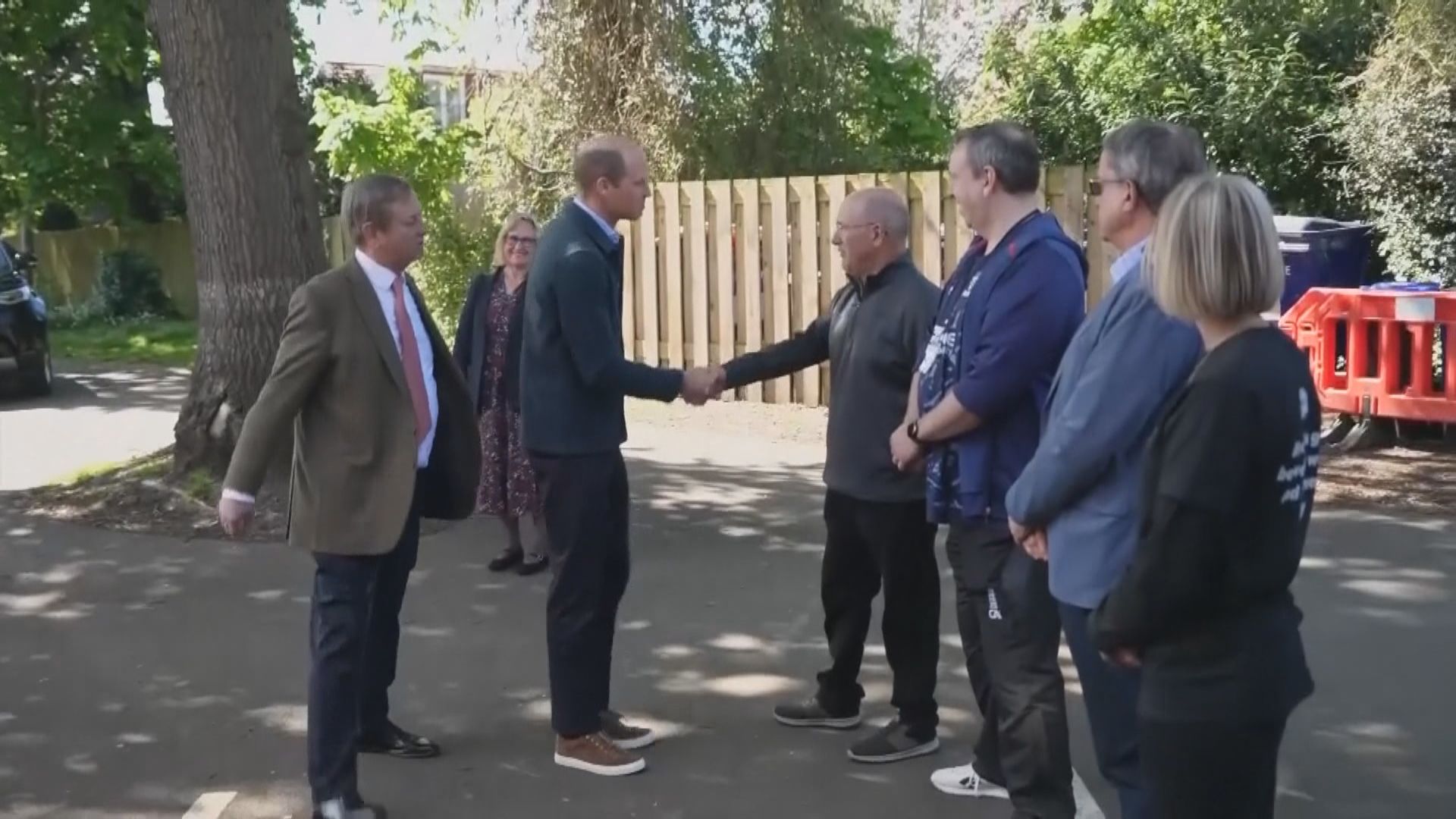 英國王儲威廉恢復履行公職