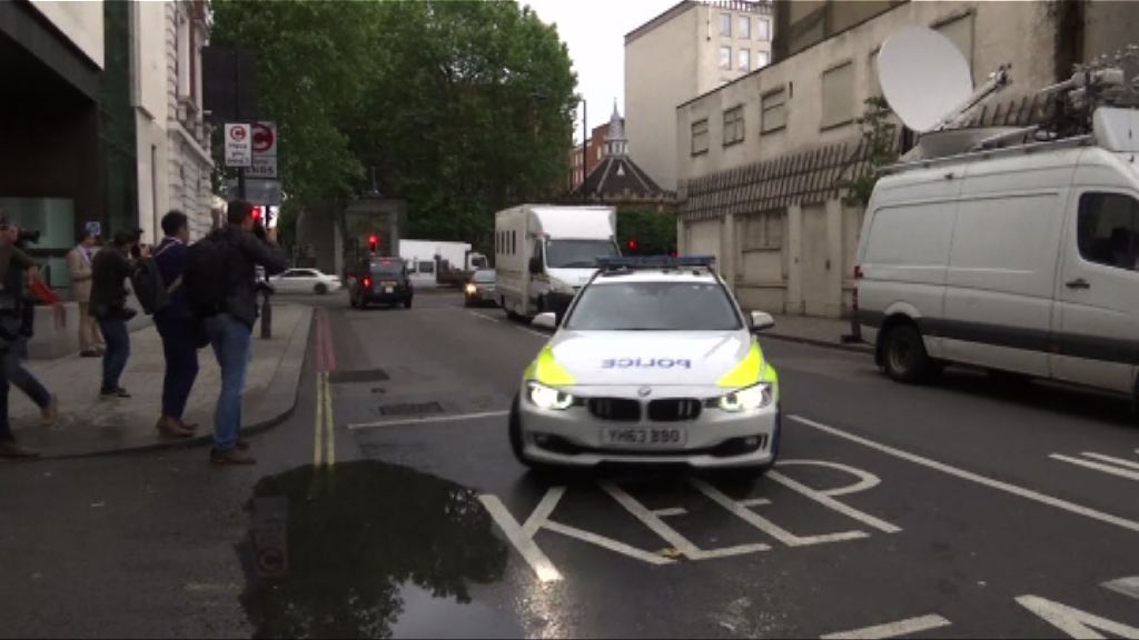 涉謀殺英國議員考克斯疑犯提堂