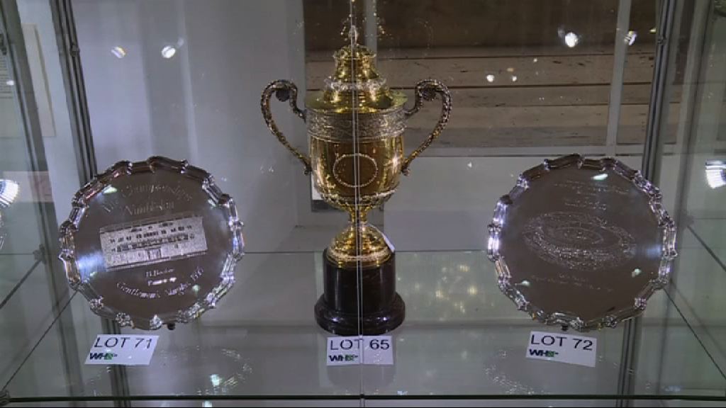 網球名宿碧加多件收藏品網上拍賣