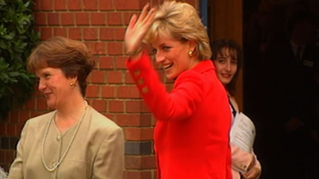 戴安娜形象親民打破王室傳統