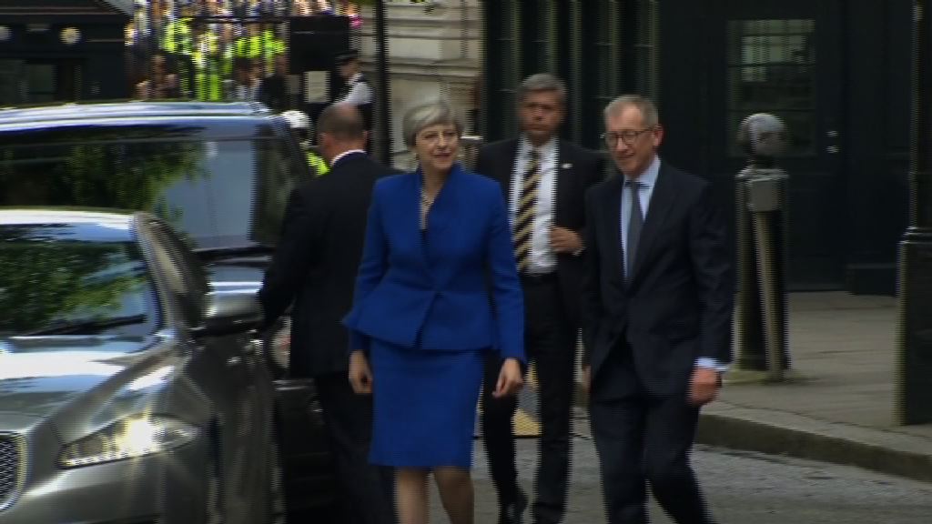 保守黨拉攏北愛民主統一黨合作