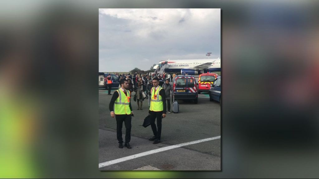 英航一架客機疑受安全威脅