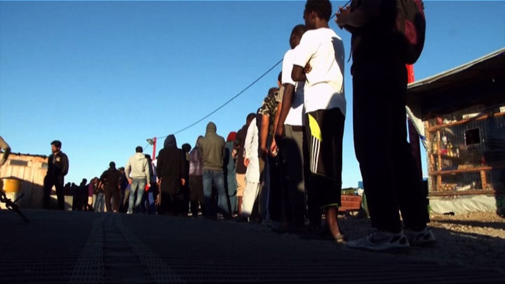 法國加來「森林」難民營狀況惡劣