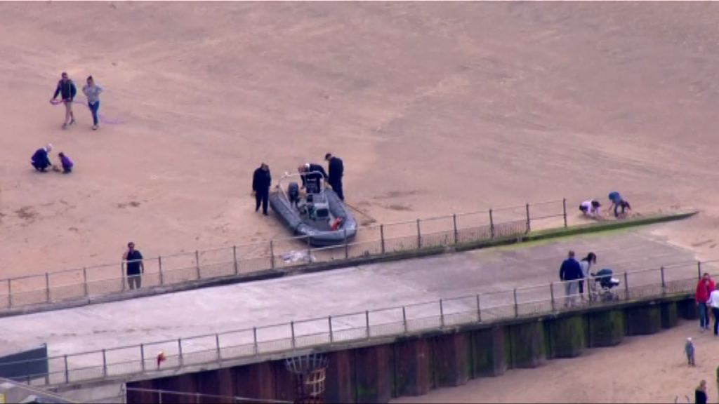 廿人乘橡皮艇於英倫海峽遇險獲救