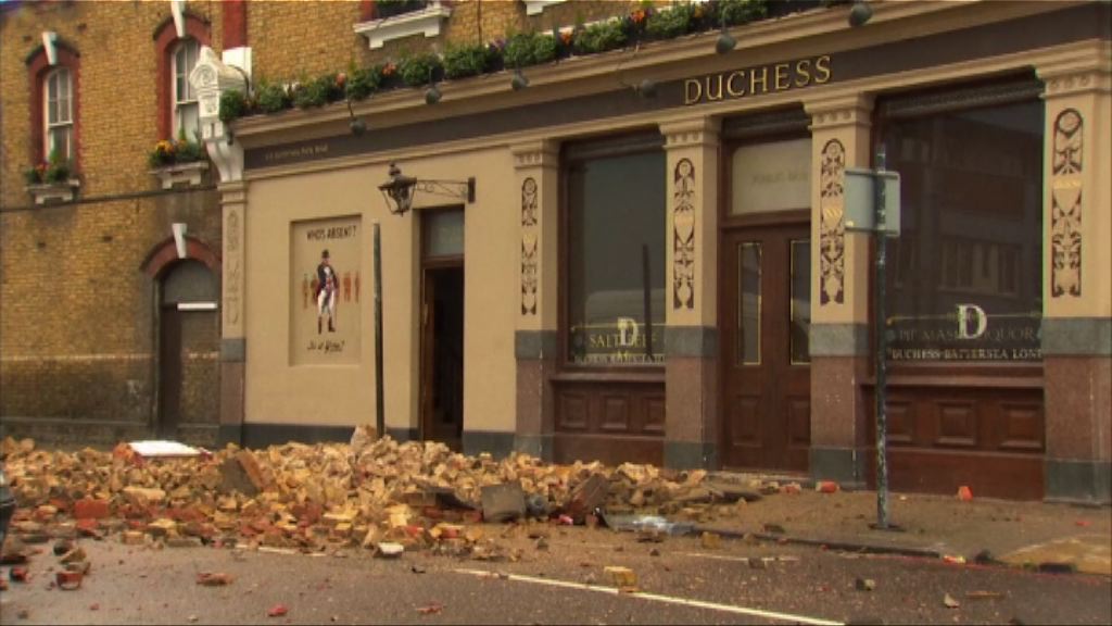 暴風吹襲英國南部造成破壞