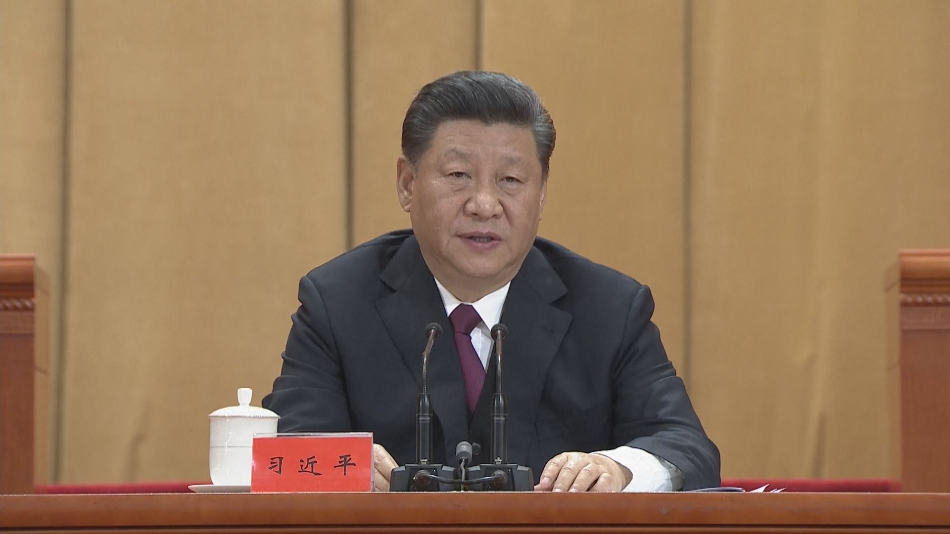 習近平伉儷祝賀英王查理斯三世與王后加冕