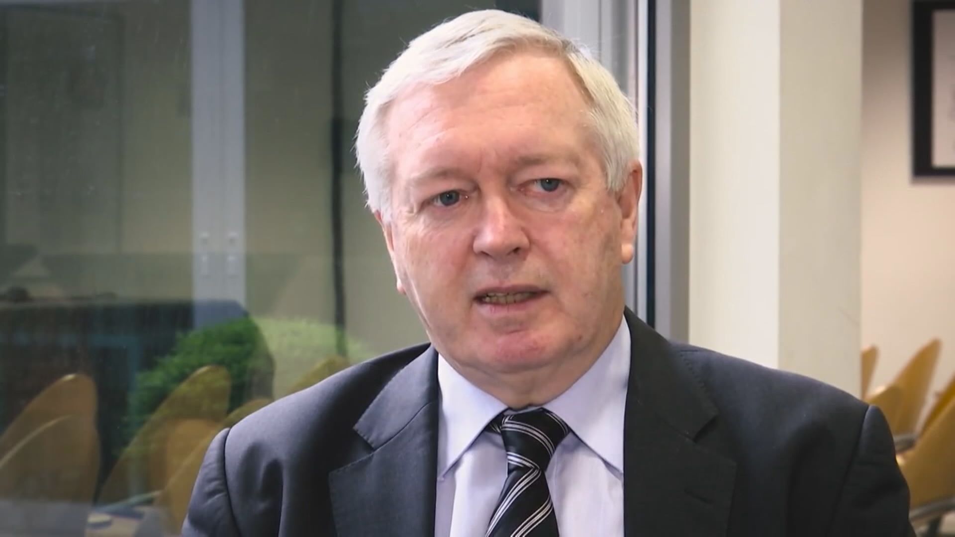 英國前情報人員懷疑出售敏感資料予中國