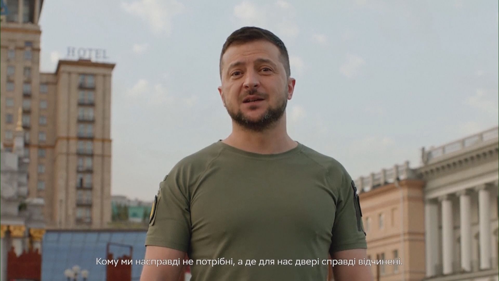 烏克蘭戰事半周年兼國慶日　澤連斯基重申會奪回俄方搶佔的領土