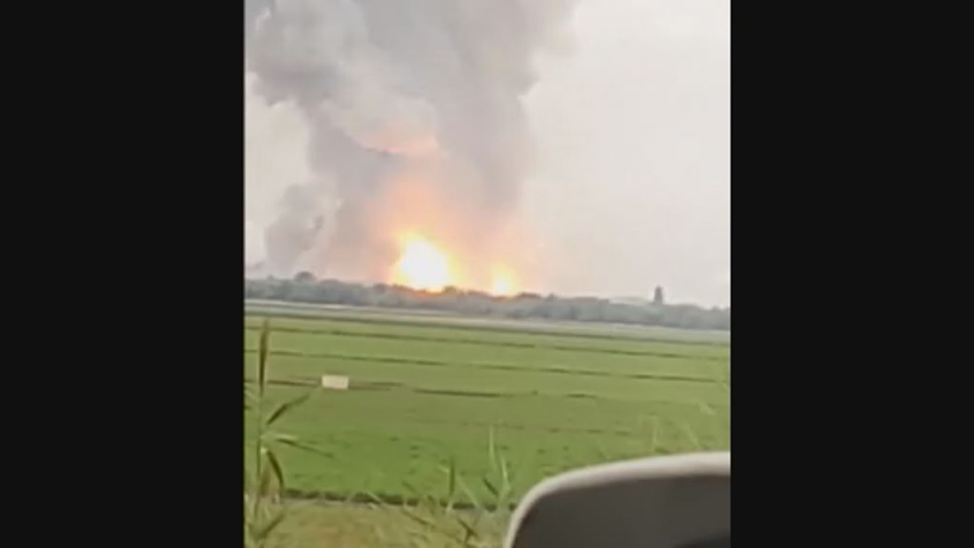 克里米亞一個俄羅斯軍火庫爆炸