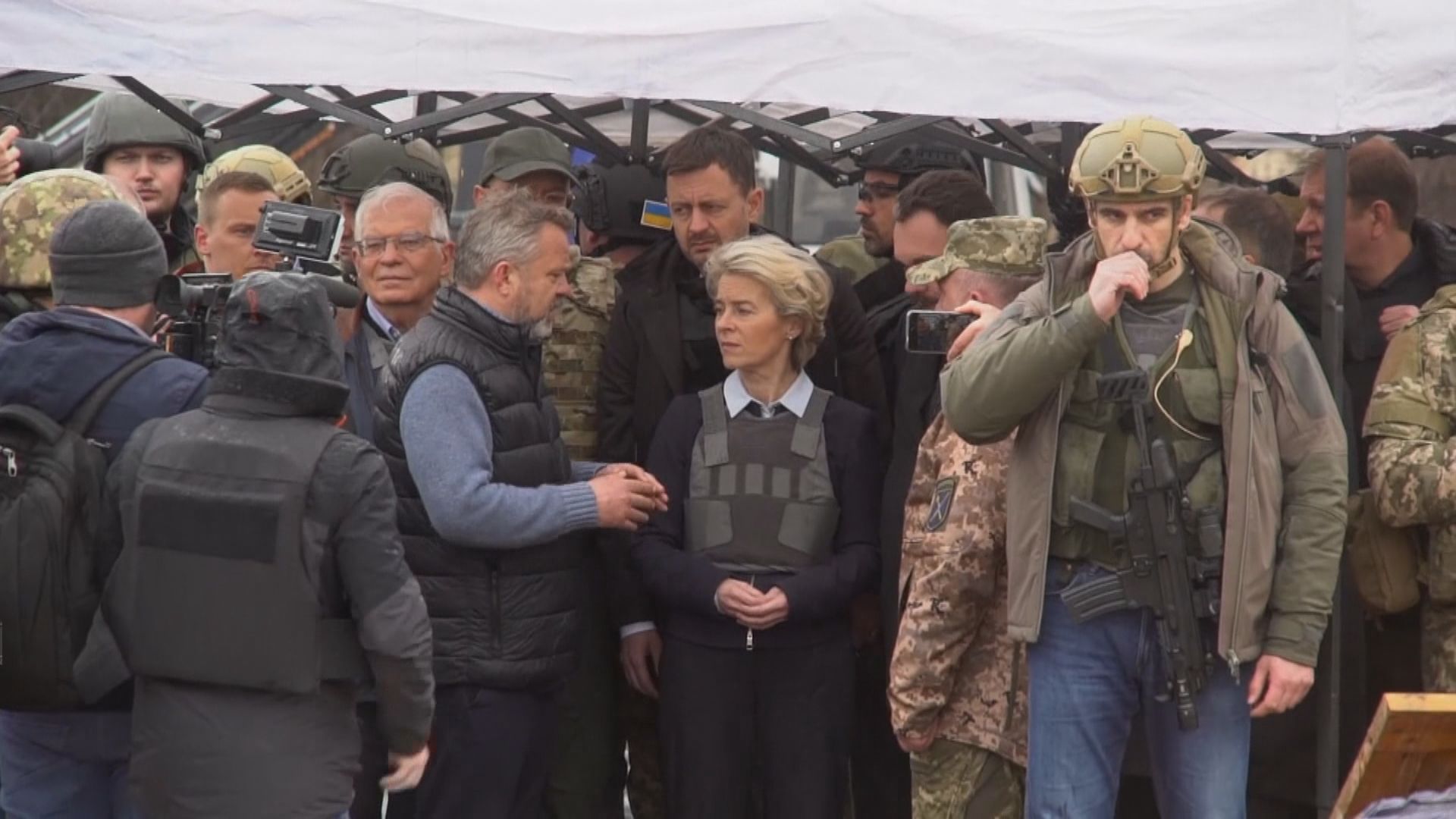 馮德萊恩訪問基輔　承諾加快處理烏克蘭加份歐盟申請