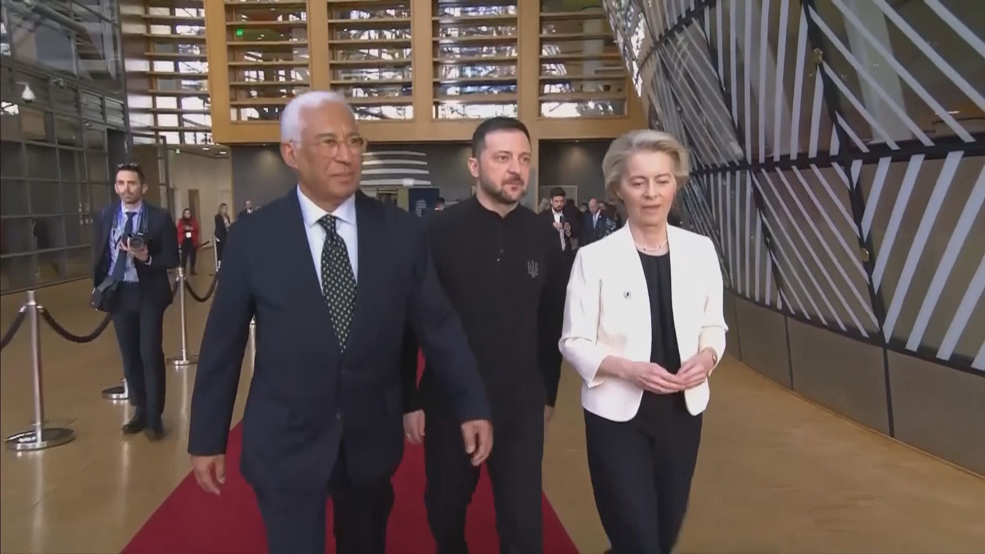 歐盟緊急峰會商擴大援烏　俄批歐洲持「恐俄」對抗態度