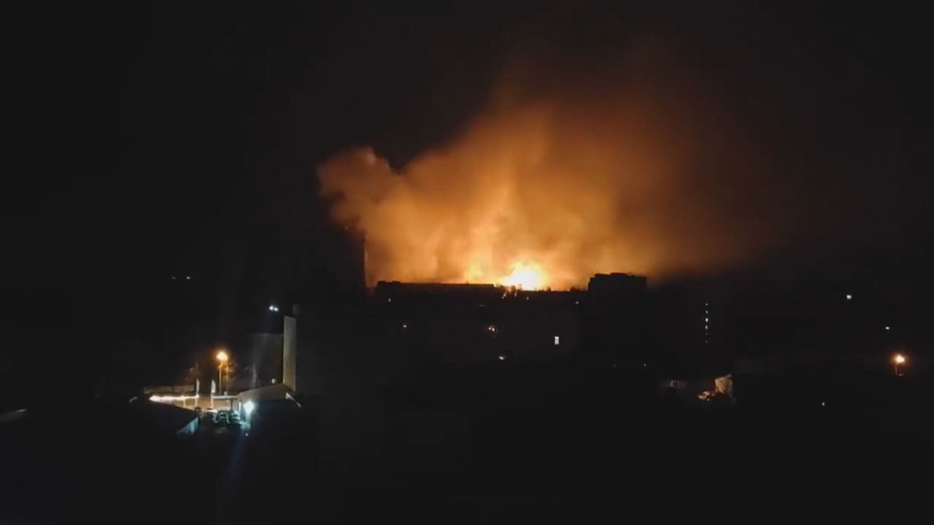 俄軍多路包抄攻向基輔　烏軍頑抗守住一處基地