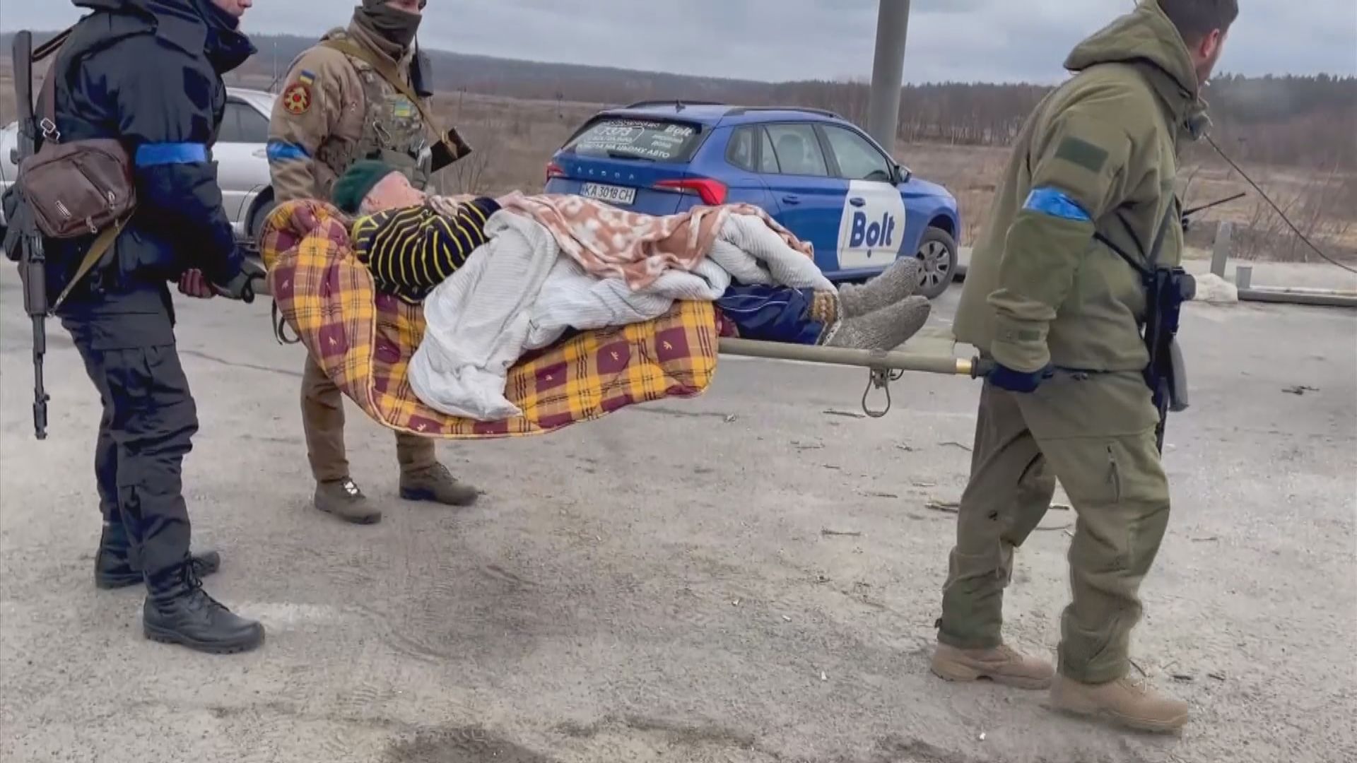 俄羅斯聲稱在烏克蘭西部維和中心殺死180名外國僱傭兵