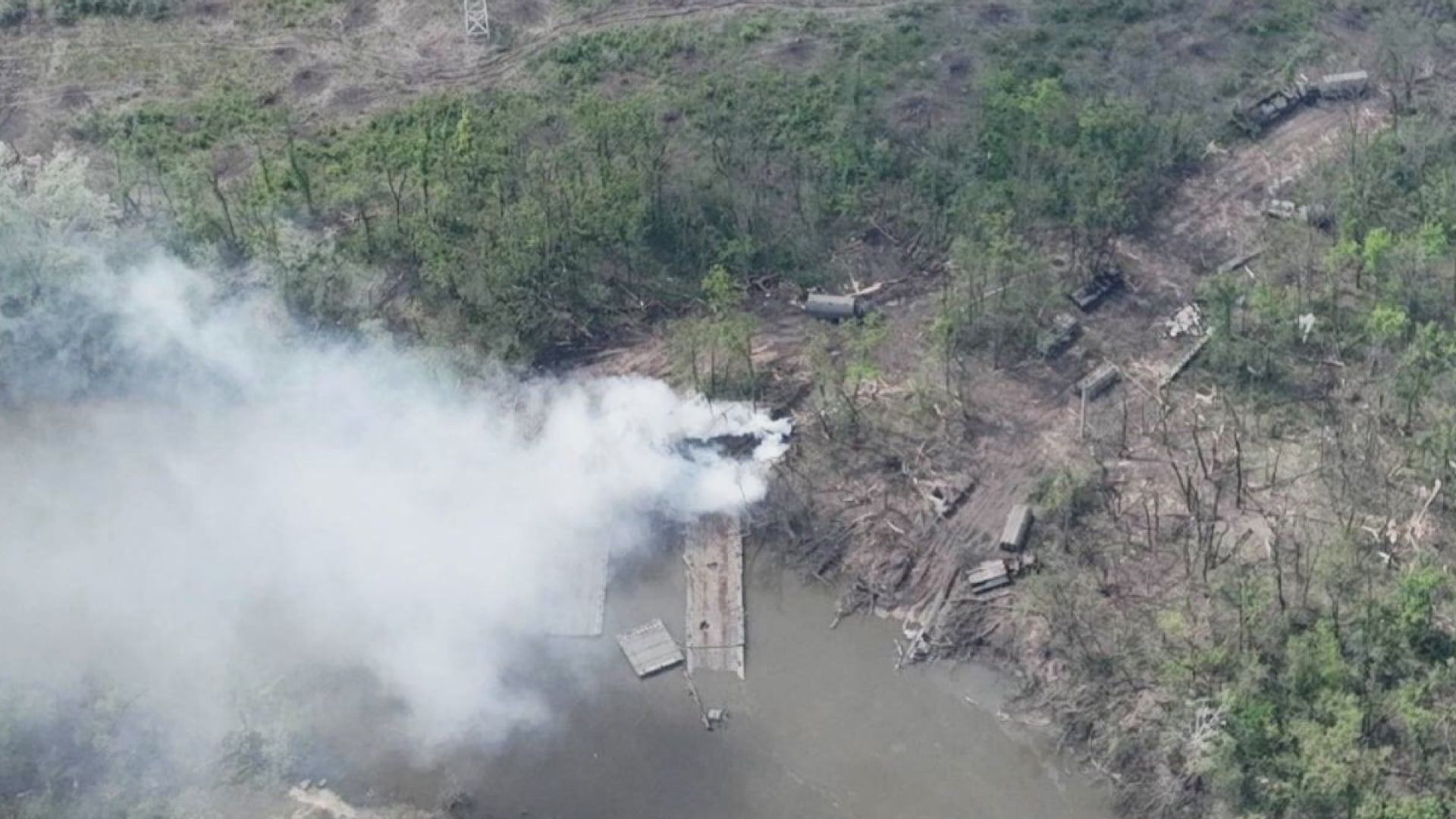 烏軍炸毀北頓涅茨克河浮橋阻止俄軍進攻