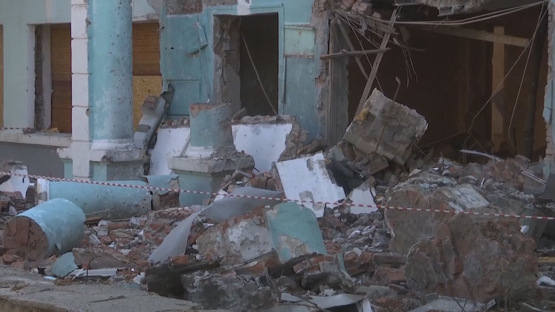 進出烏東北頓涅茨克市三座橋全被炸毀