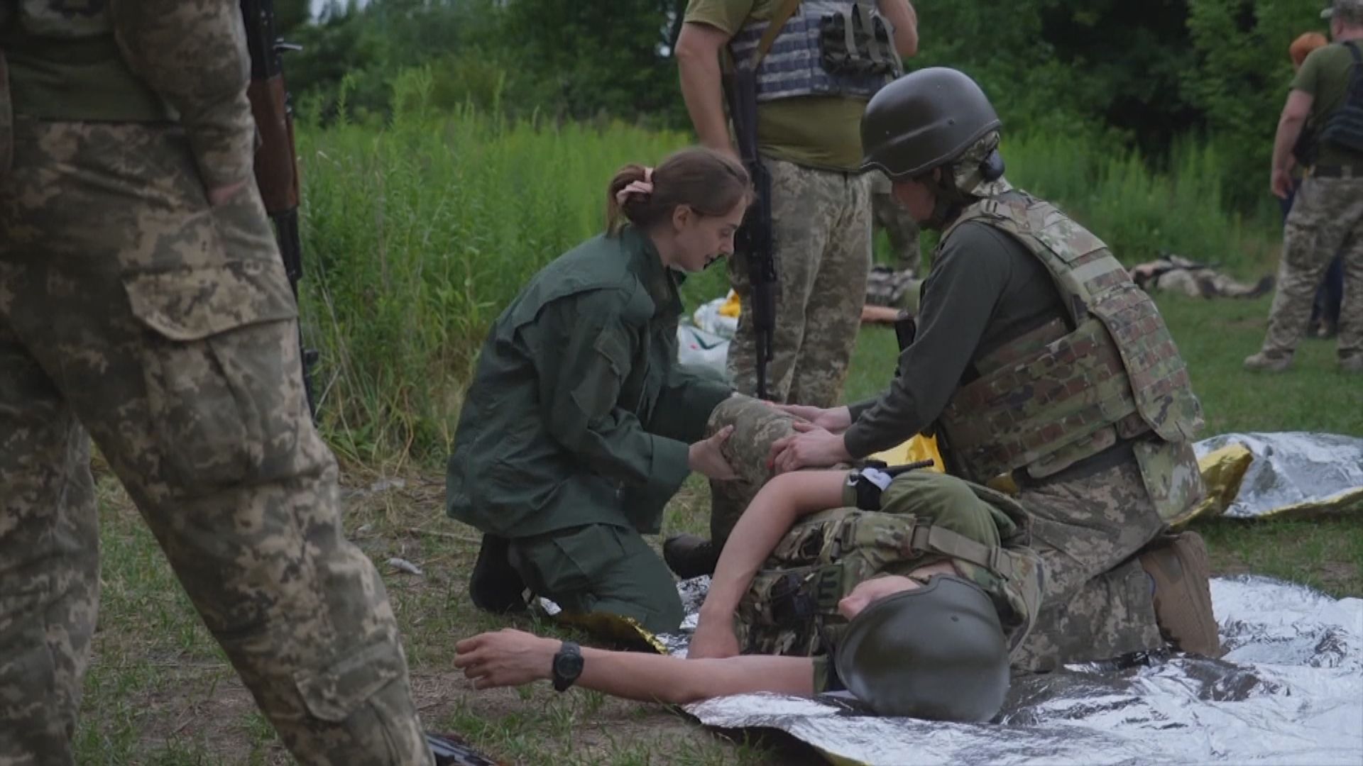 烏軍以美軍提供的「海馬斯」系統擊中俄軍彈藥庫