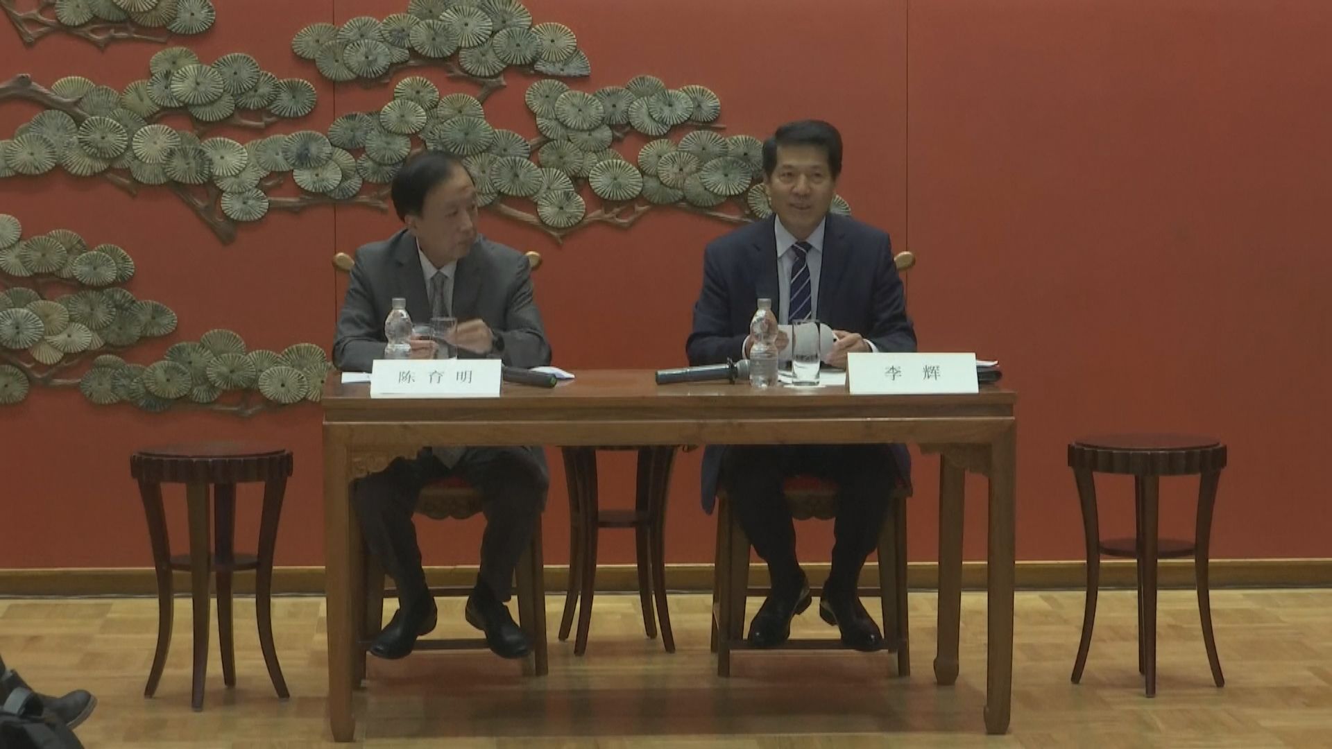 李輝總結訪歐工作 指促成俄烏談判仍然艱巨