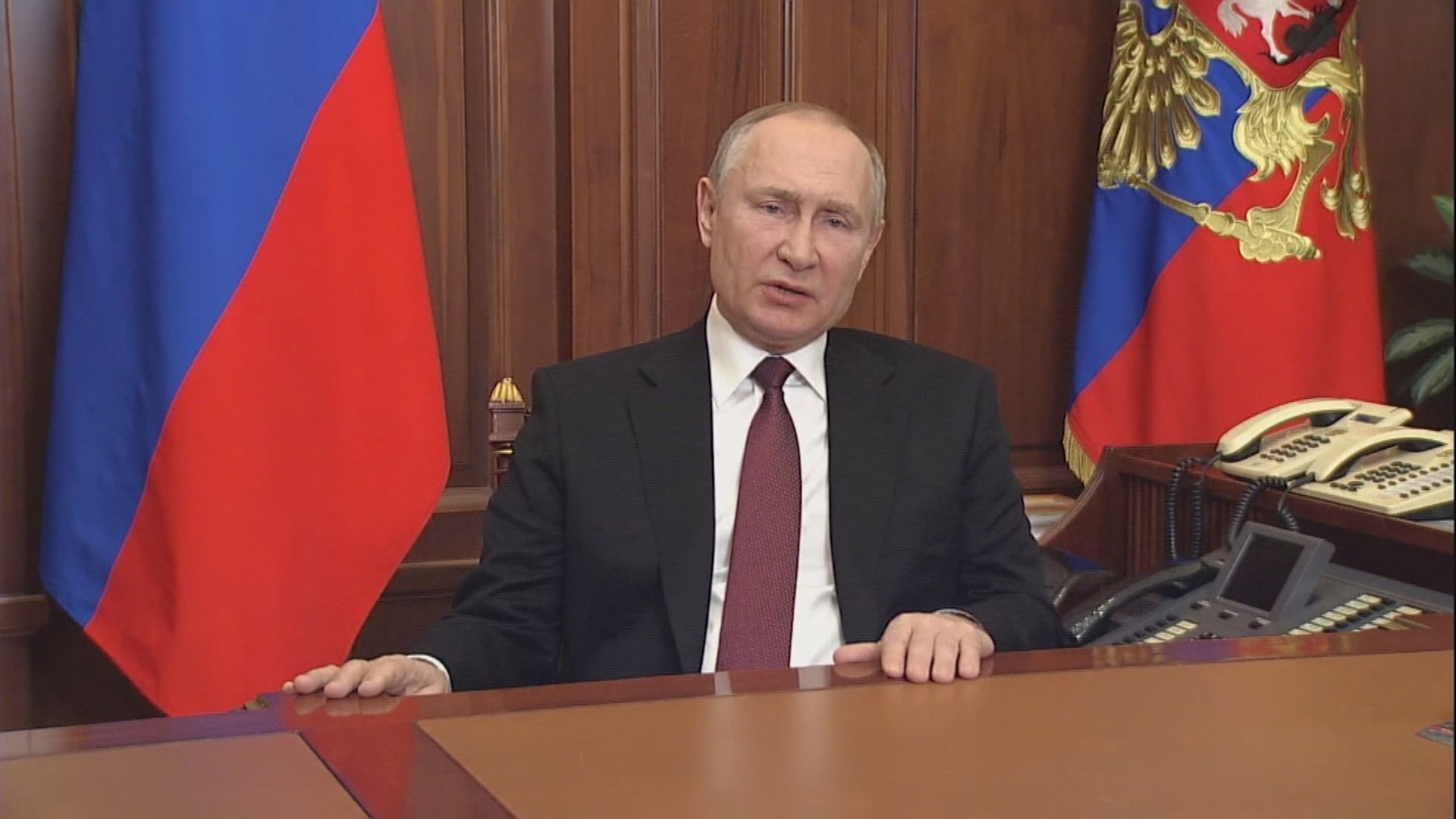 歐盟及英國宣布制裁普京及拉夫羅夫