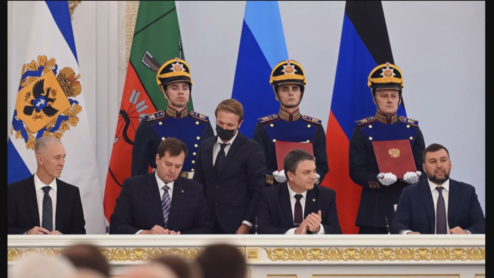 俄完成吞併烏克蘭四地程序　同日赫爾松據報有俄軍投降