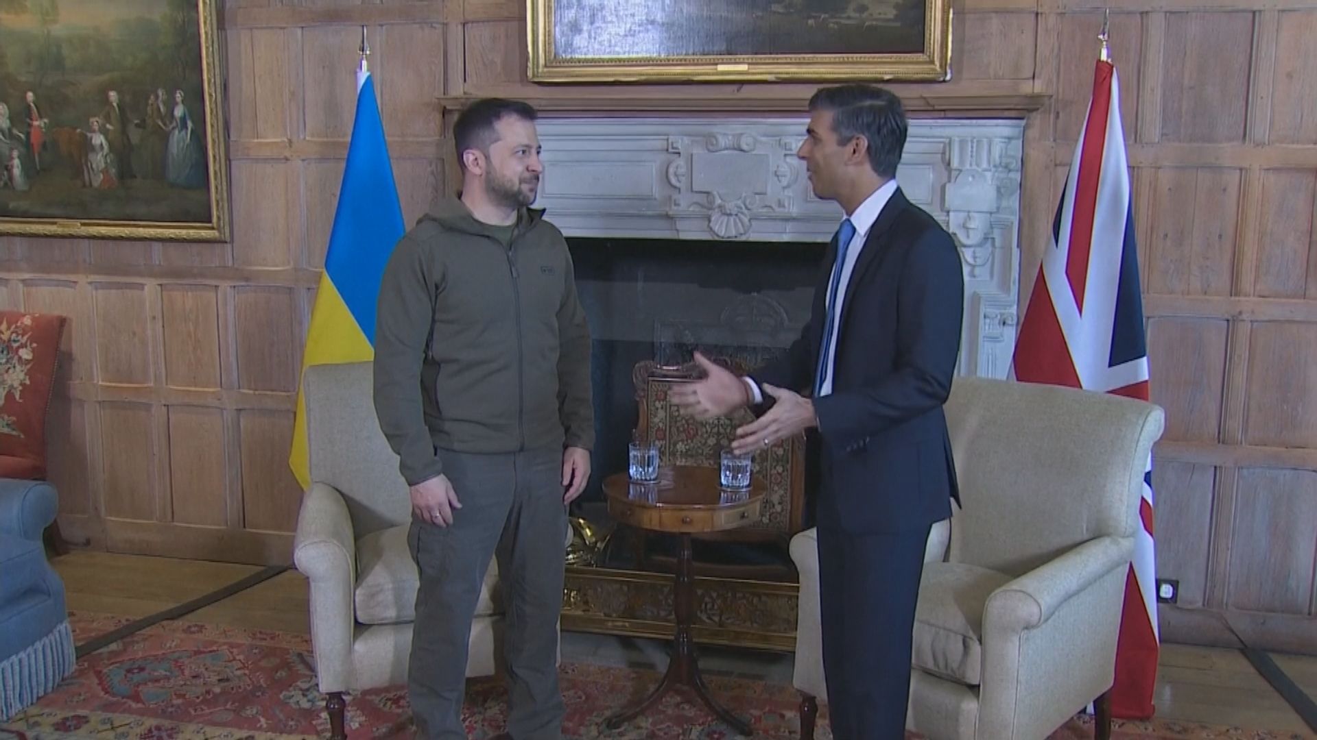 澤連斯基訪英與首相辛偉誠見面 英國指暫時無意向烏克蘭提供戰機