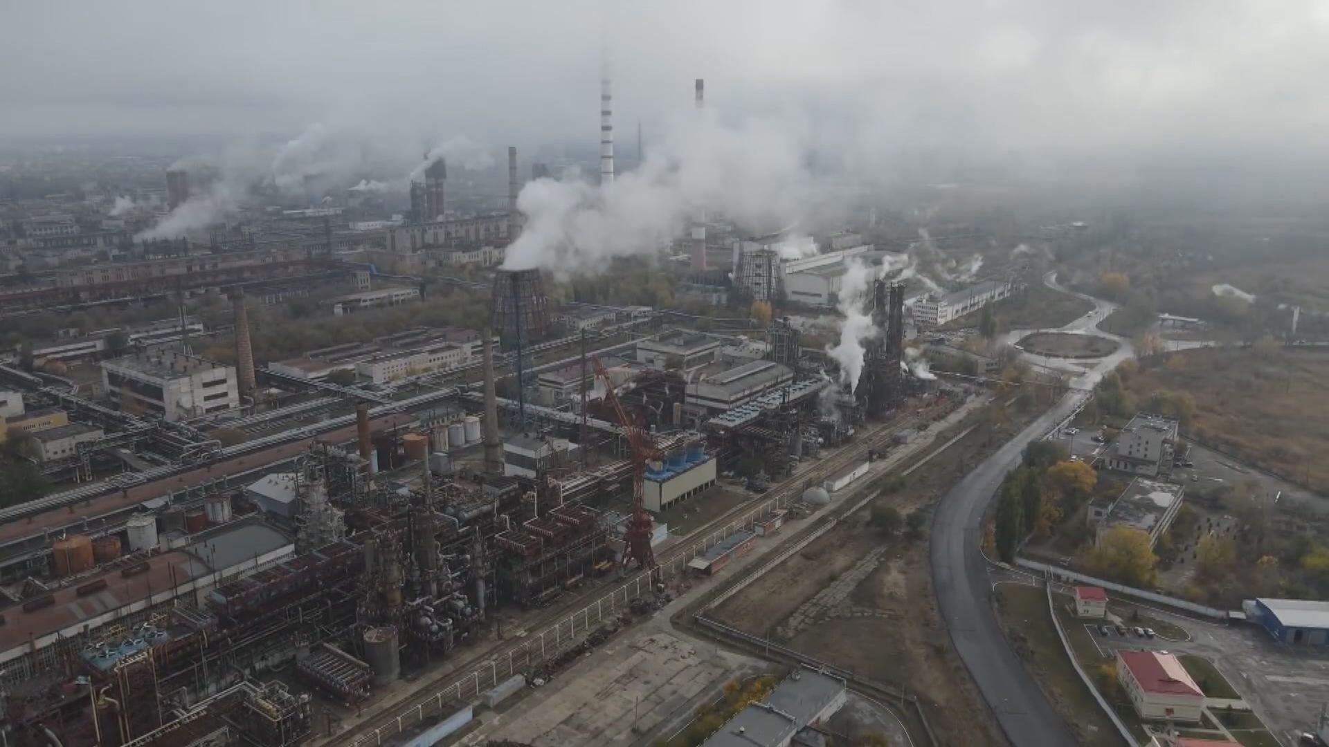 俄方要求北頓涅茨克化工廠烏軍棄械投降