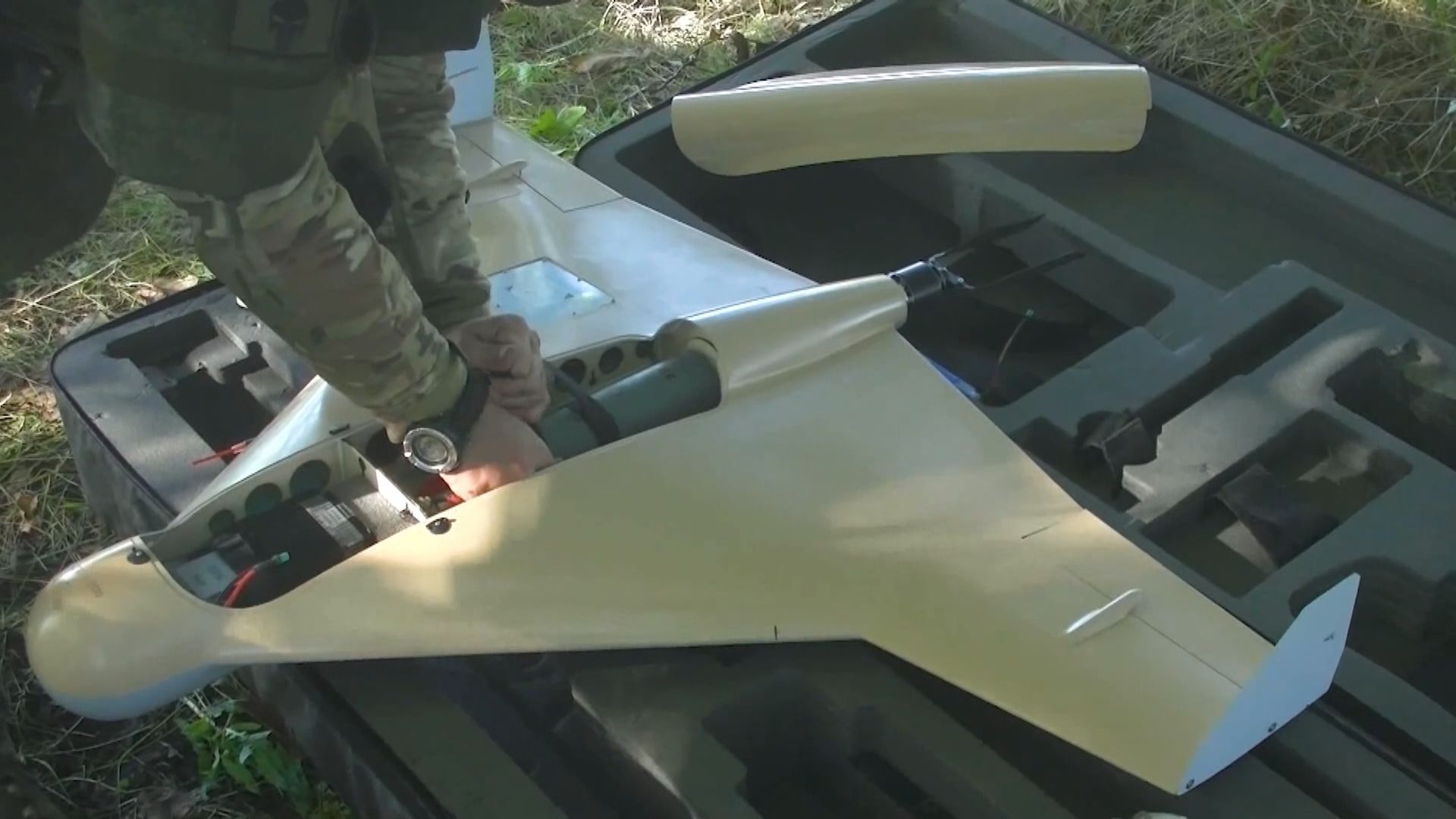 伊朗承認曾向俄提供數量有限無人機　烏方批伊朗說謊   