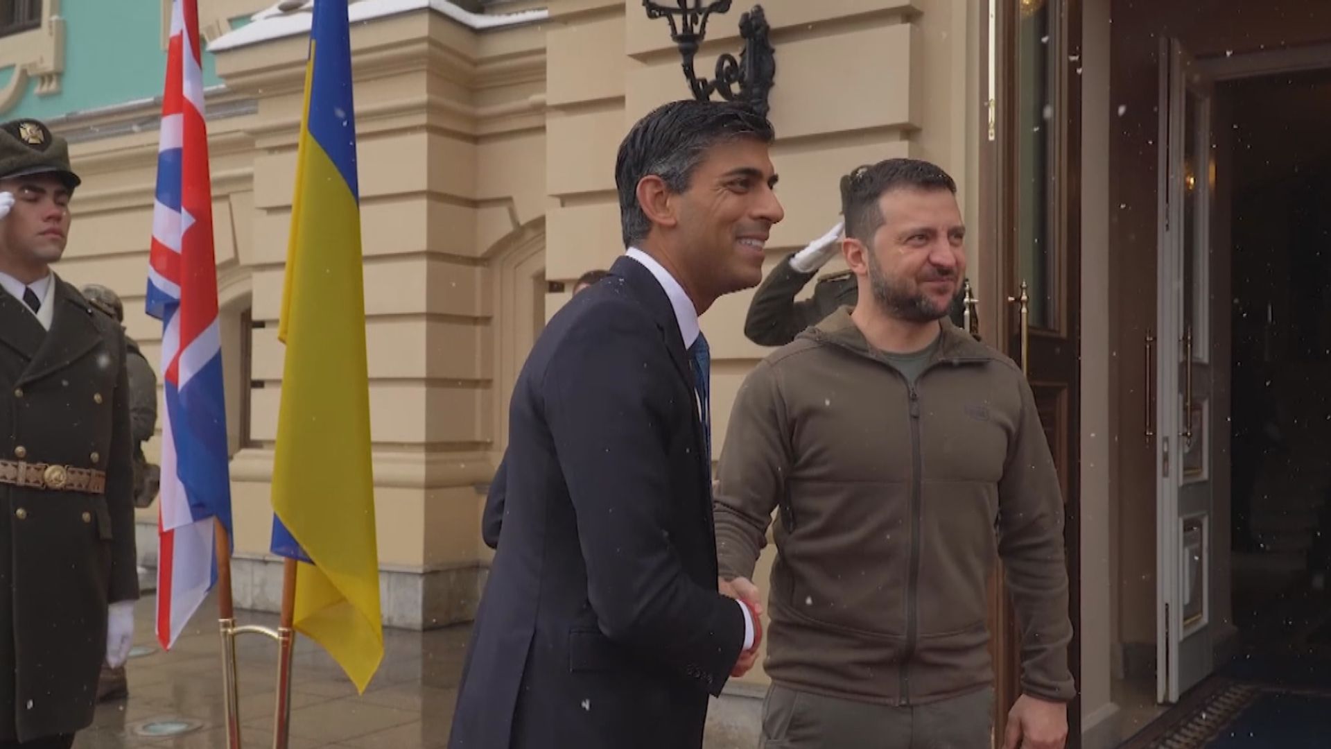 英揆突訪基輔承諾額外提供五千萬英鎊軍事援助