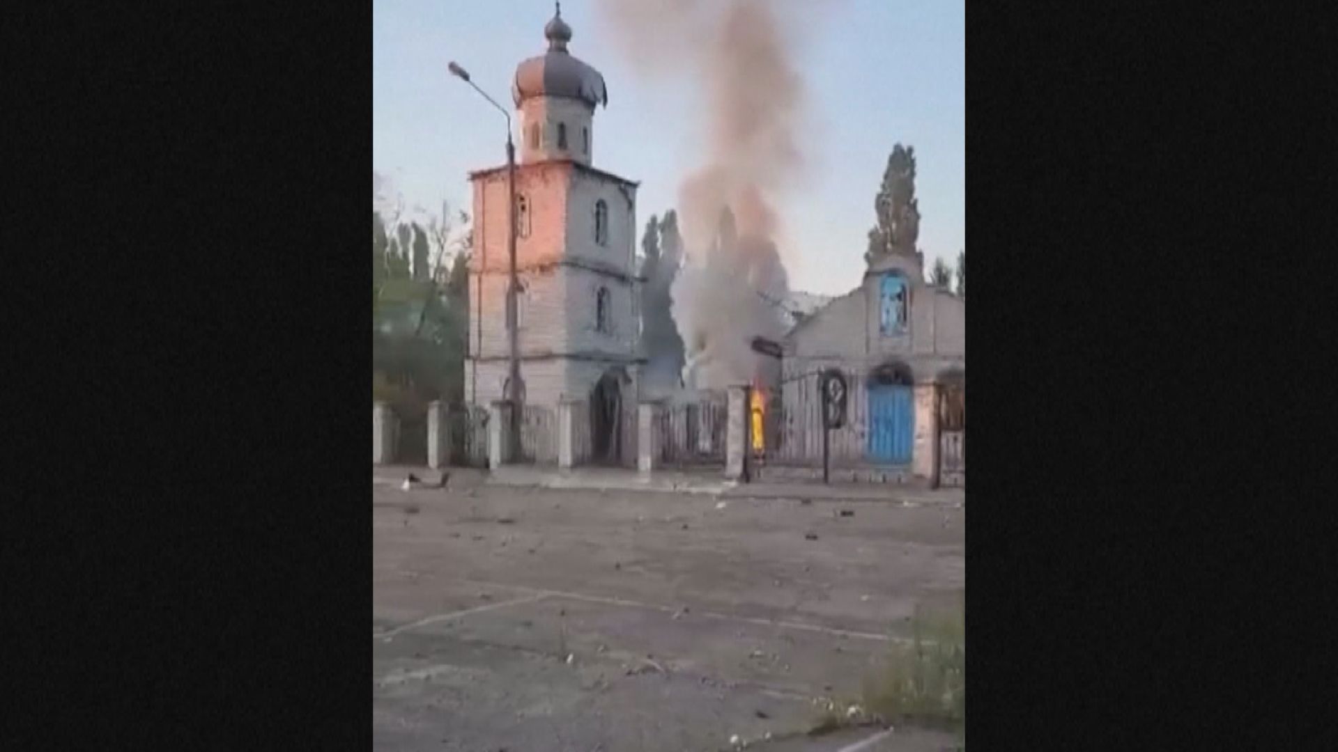 俄軍再以導彈空襲南部扎波羅熱地區最少兩死