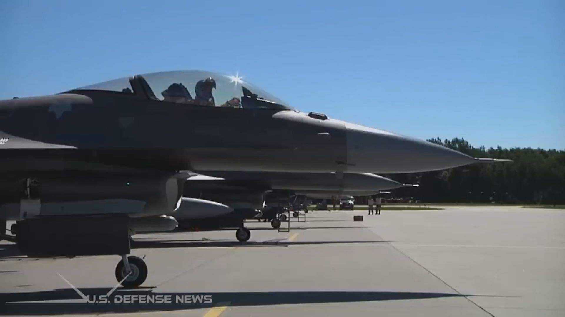 美國保證機師訓練完成後 准丹麥及荷蘭運F16至烏克蘭