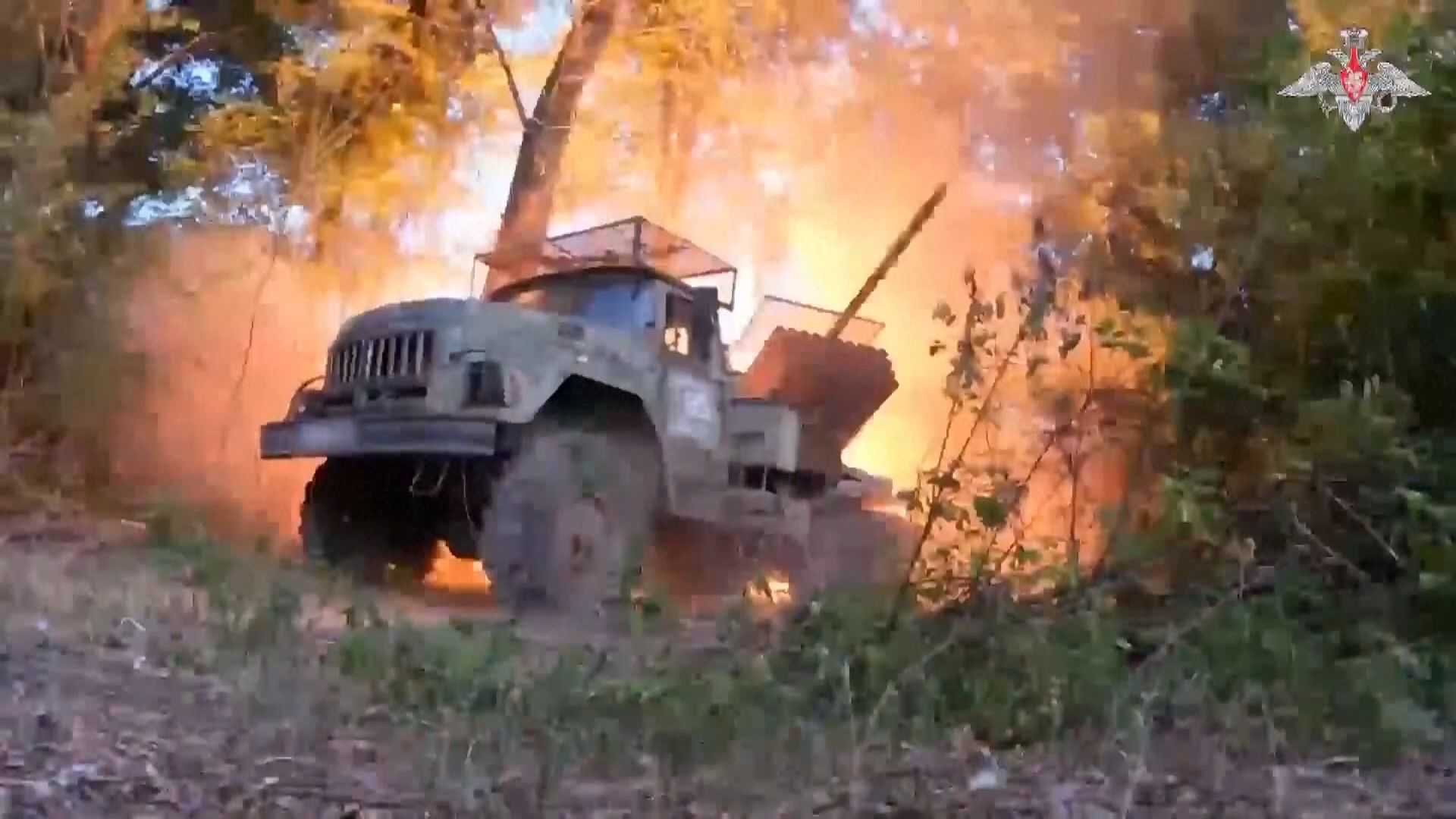 俄軍續攻擊哈爾科夫 拜登同意烏方有限度使用美國武器攻擊俄本土