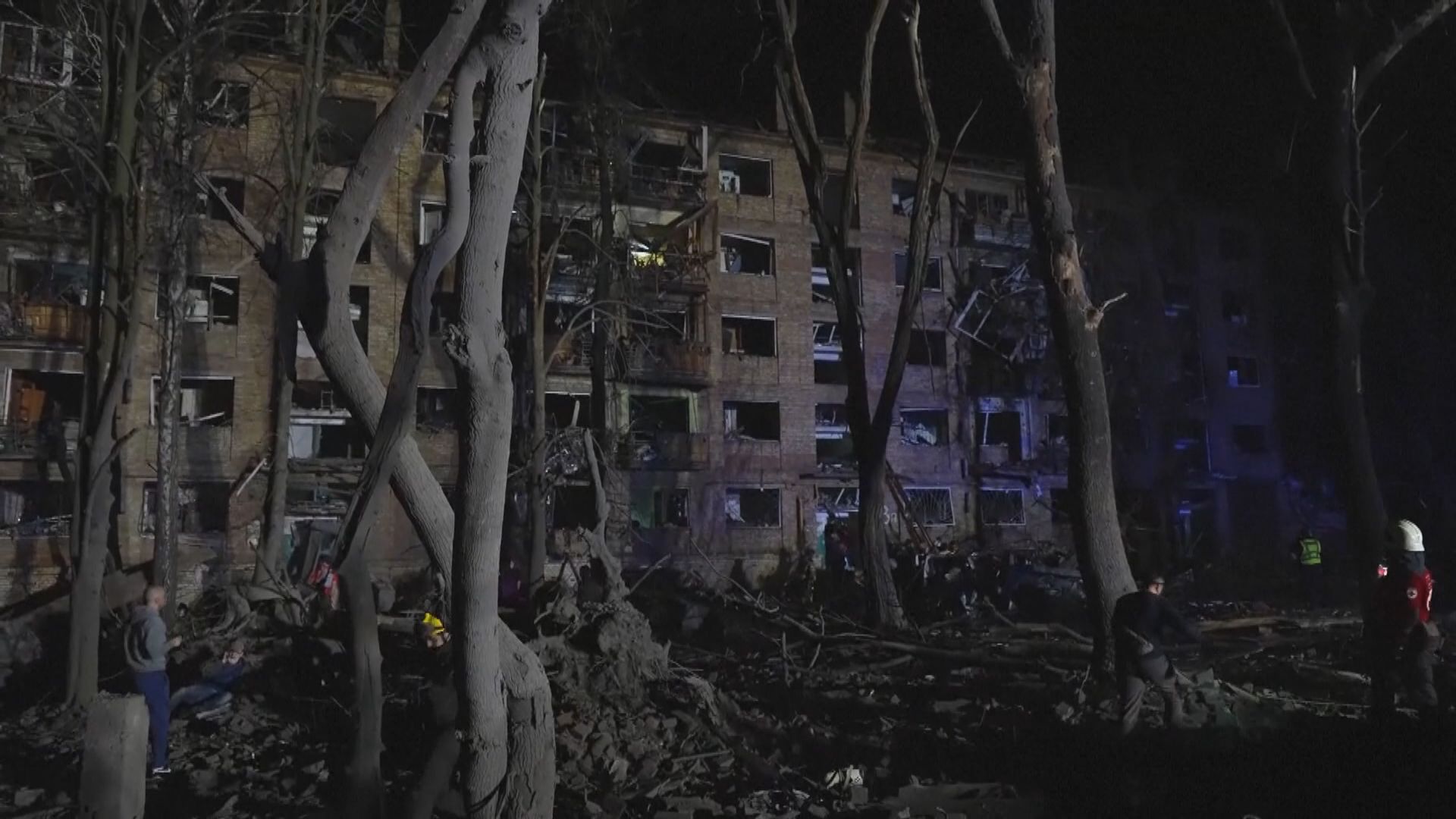 基輔再遭俄軍空襲至少8死　特朗普促普京收手