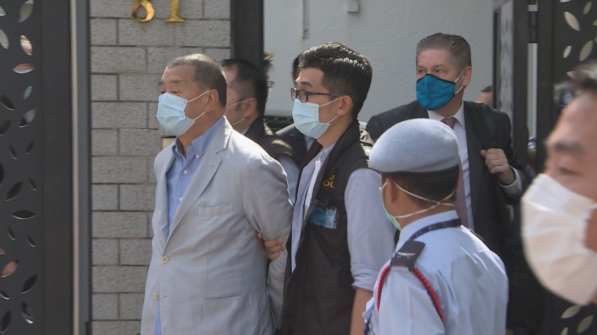 英美譴責以涉嫌違反港區國安法罪名起訴黎智英