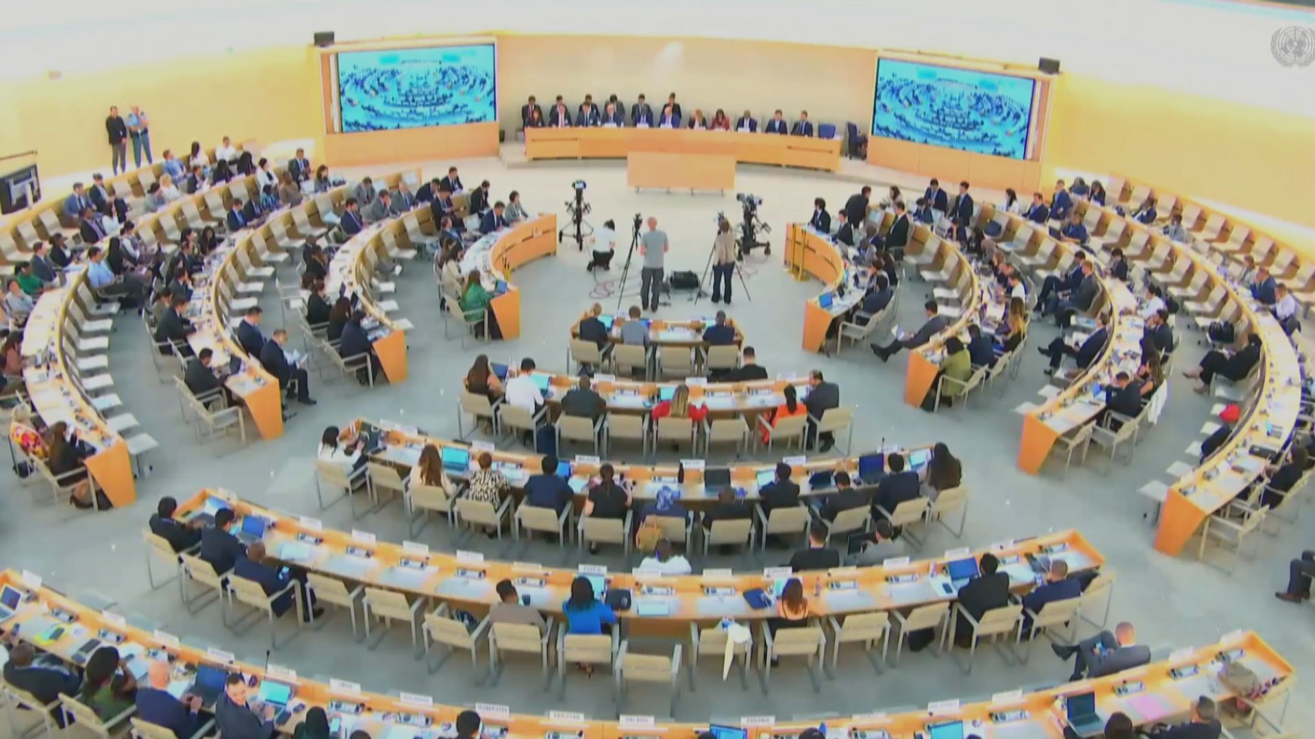 陳國基出席聯合國人權理事會 稱履行憲制責任社會重拾安定