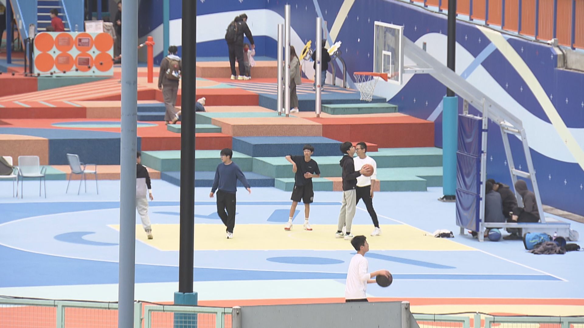 觀塘市中心自由空間遊樂場關閉　設施轉贈簡約公屋項目