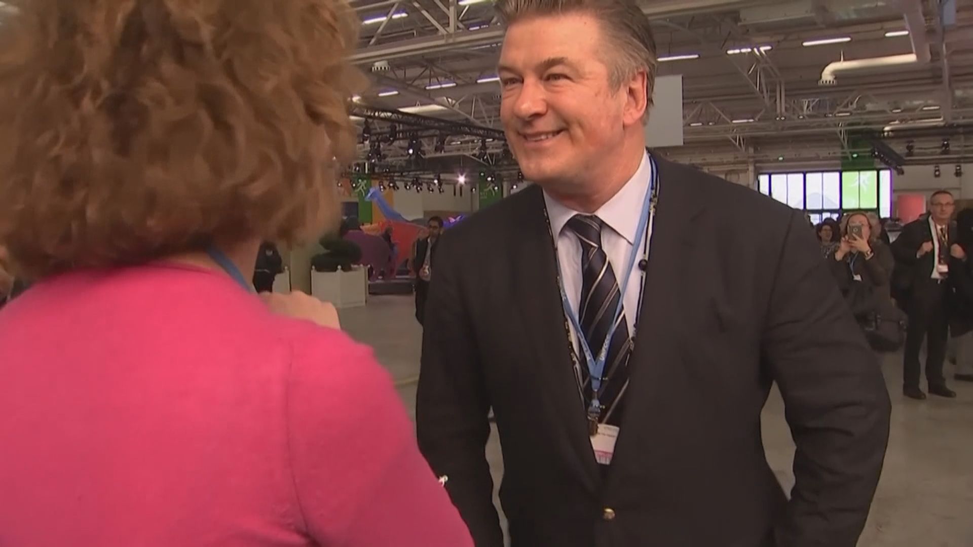 片場開槍案艾力寶雲被控過失殺人　律師稱會抗辯到底