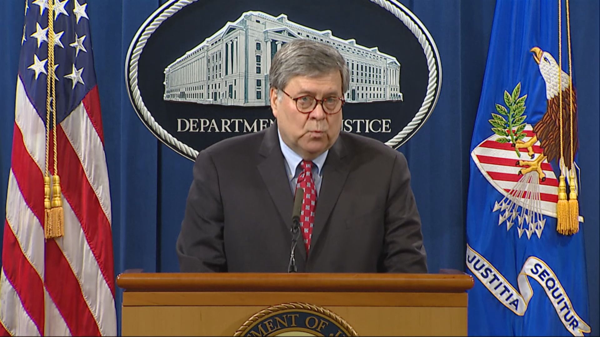 報道指司法部長巴爾親自下令驅散白宮附近示威者