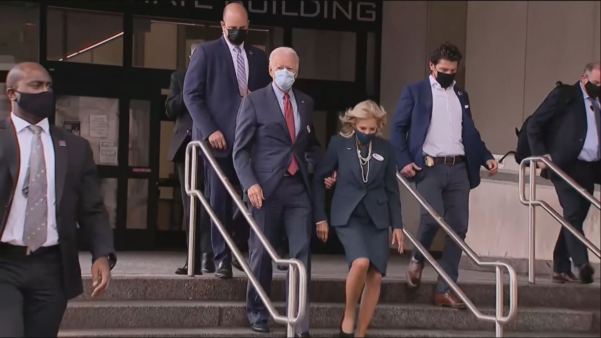 拜登承諾當選美國總統會加強打擊新冠疫情