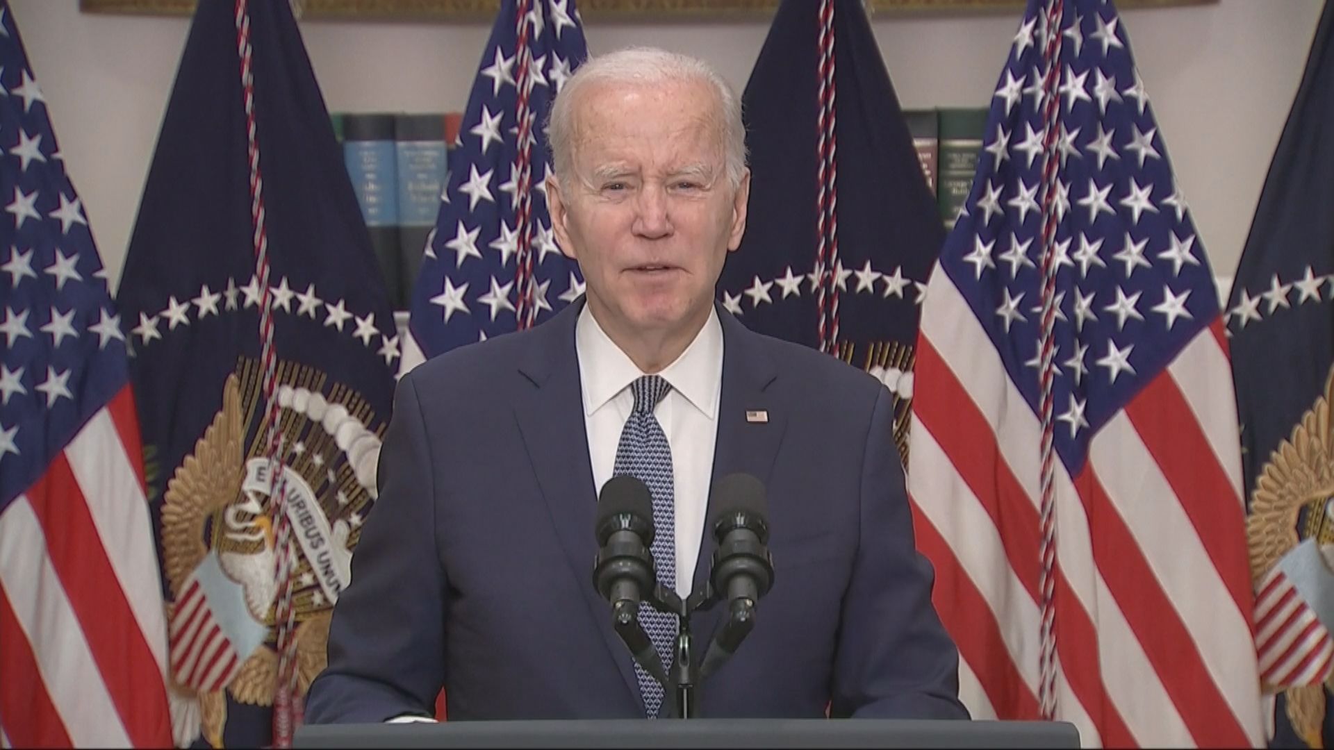 拜登承諾倒閉銀行存戶能提款　政府將加強監管