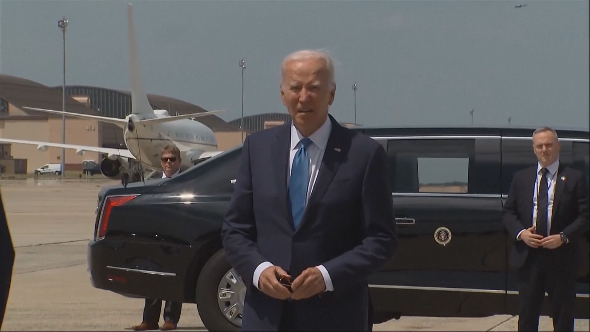 拜登新冠檢測呈陰性後返回白宮 明早將發表全國演說