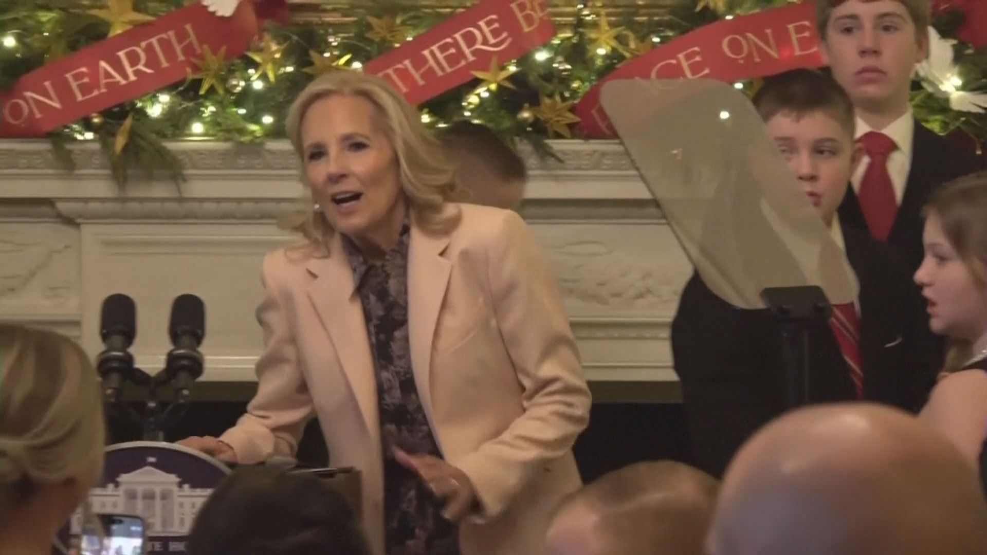 美國第一夫人吉爾表明支持拜登特赦兒子亨特　白宮發言人稱拜登因擔心亨特將續被針對而決定特赦