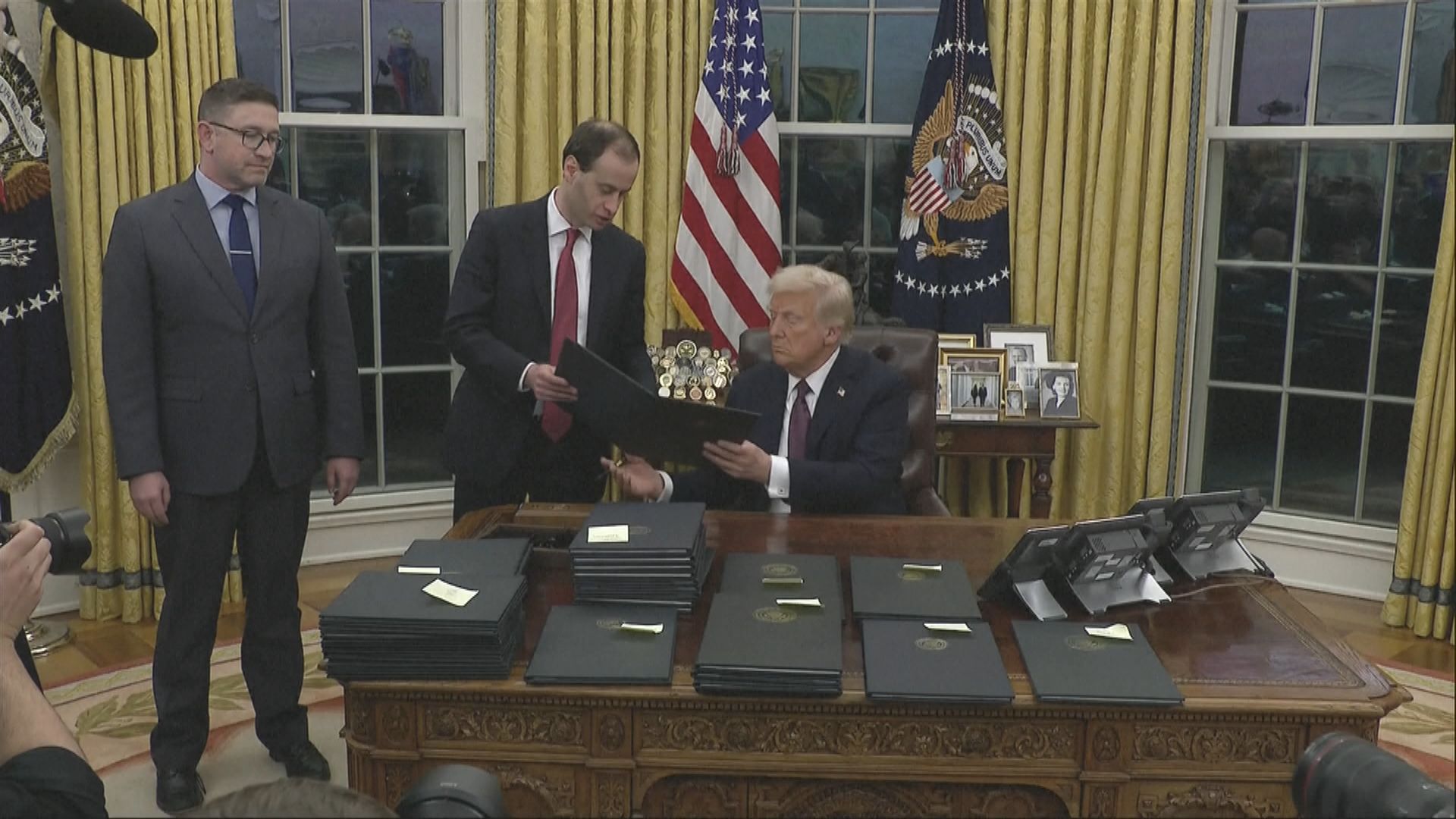 出生公民權｜特朗普頒令撤銷雙非公民權　最高法院將開審處理上訴