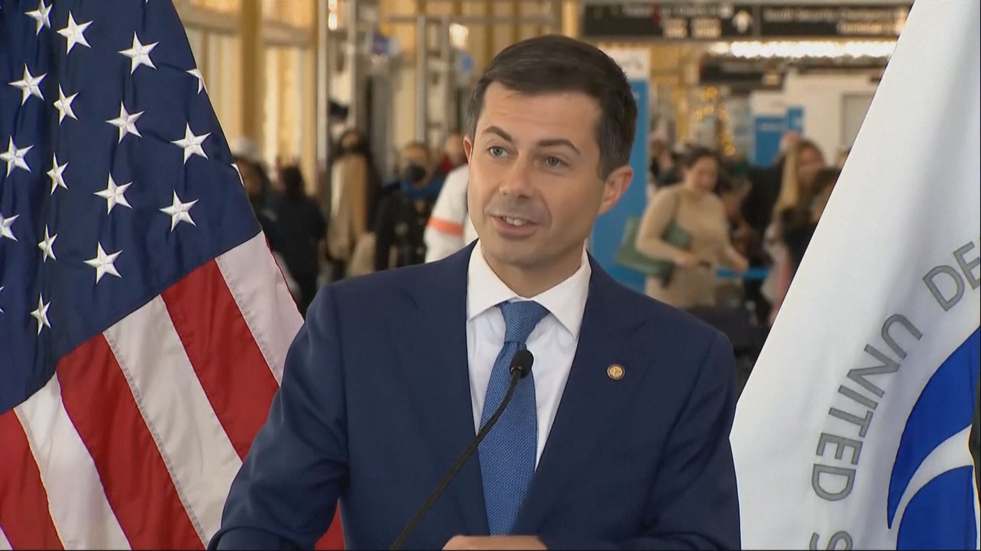 美國運輸部長稱將對波音進行嚴格審查