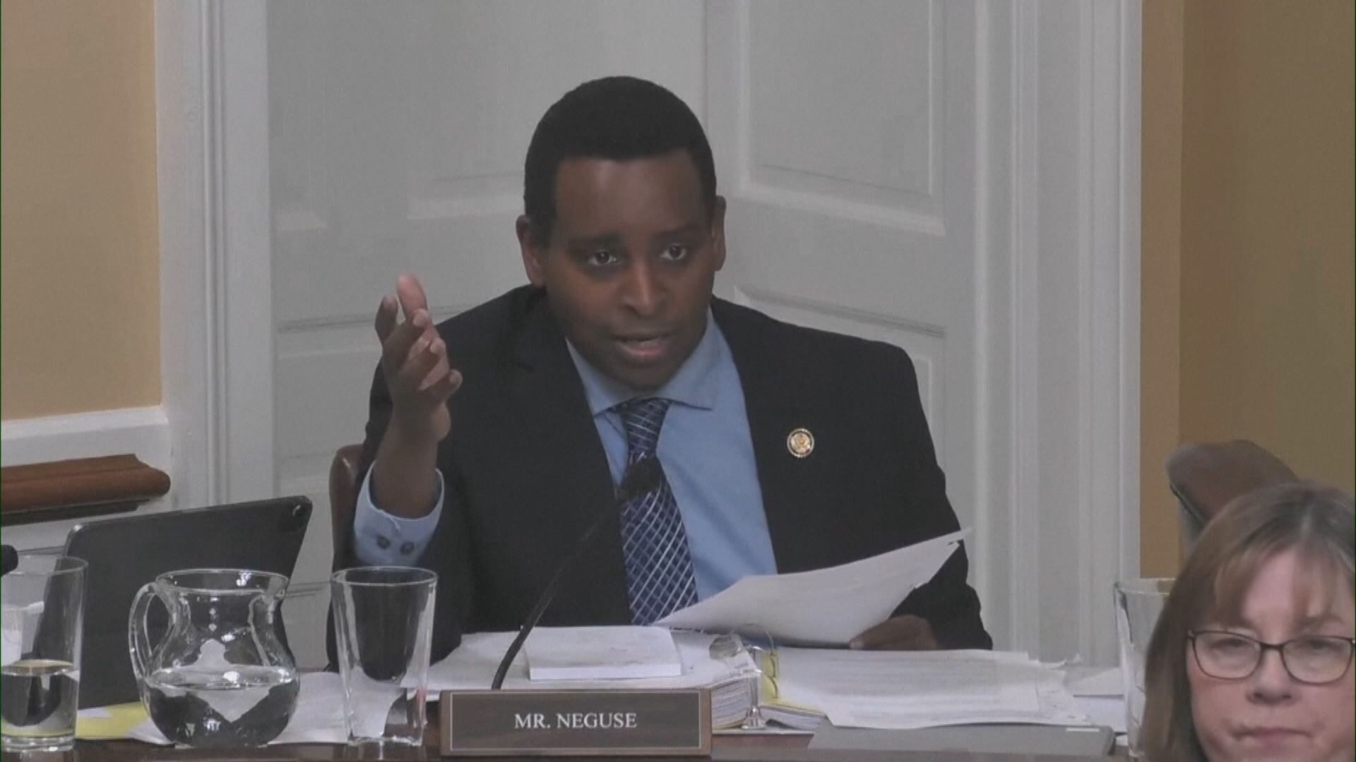 說服共和黨保守派　減稅預算案眾議院委員會成功闖關