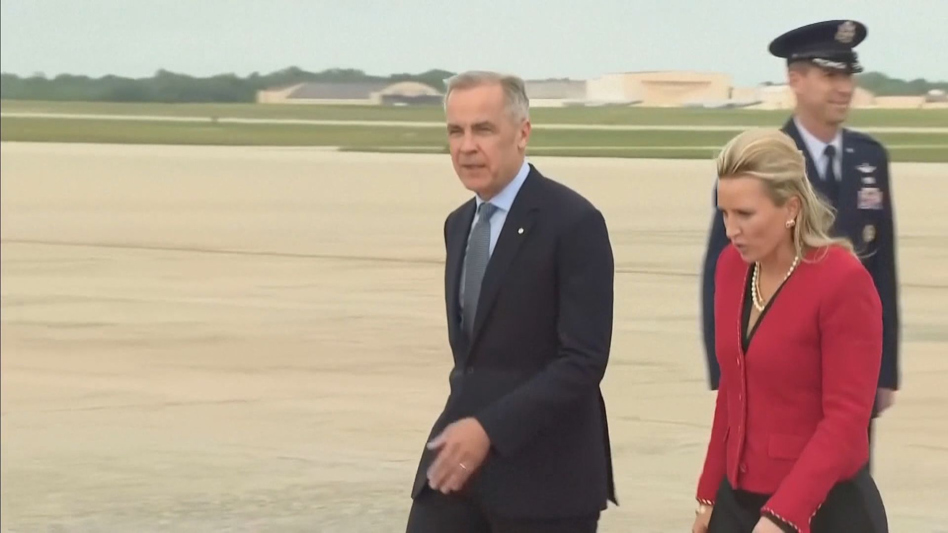 加拿大總理卡尼抵達美國　準備與總統特朗普會談