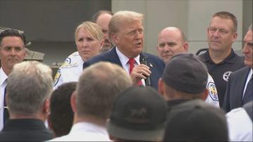 特朗普華盛頓慰問國民警衛隊　預告參與巡邏未成事