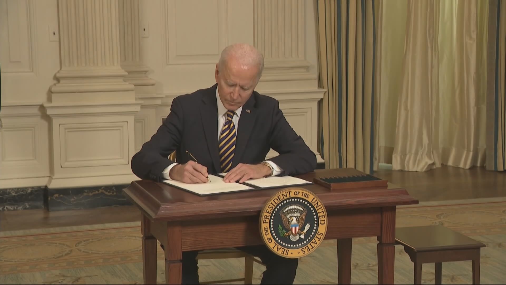 拜登簽署行政命令檢視多個產業供應鏈